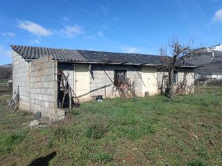 Finca rústica a Noceda. Se vende finca con caseta en noceda