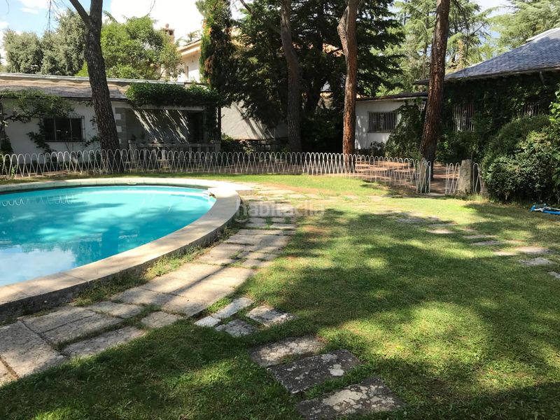Foto 50513ca1-dede-4756-8136-0f3837d3ca3b. Xalet amb calefacció aparcament piscina a Villalba Estación Collado Villalba