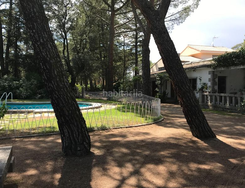 Foto e5ff0e93-71e9-4889-a1db-d6d5ec964b72. Xalet amb calefacció aparcament piscina a Villalba Estación Collado Villalba
