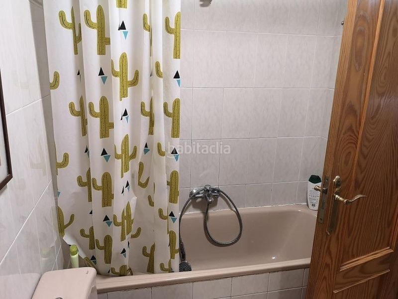 Foto b722c512-8f72-45e6-8f81-644b4817b9ad. Casa adossada amb calefacció aparcament piscina a Galapagar