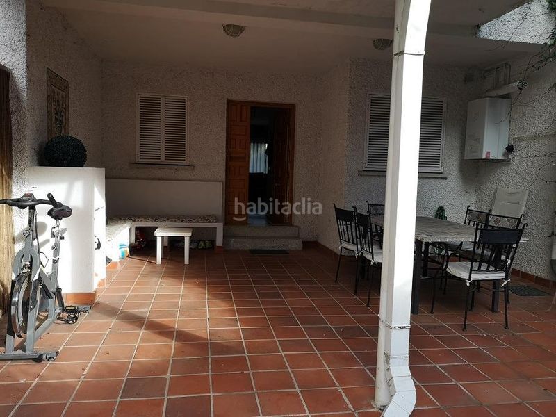 Foto cf18a99e-caff-4882-9e24-807678cfb389. Casa adossada amb calefacció aparcament piscina a Galapagar