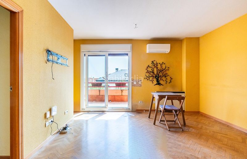Foto 0845c2b3-20ae-481b-8c33-ca11a50b2a5e. Duplex avec chauffage parking piscine dans Centro-Manguilla Escorial (El)