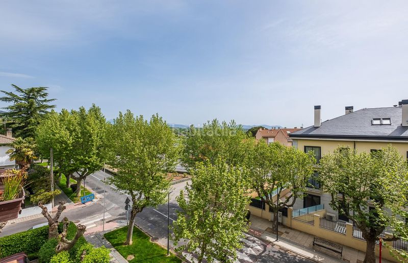 Foto c65ba42b-39a4-49fb-9c51-1dd88bd26153. Duplex avec chauffage parking piscine dans Centro-Manguilla Escorial (El)