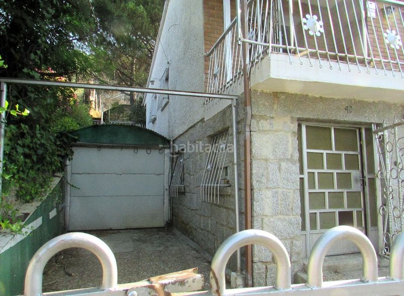 Foto 1ba72156-321a-49df-ad1b-a95654073568. Casa adossada amb calefacció aparcament piscina a Collado Mediano
