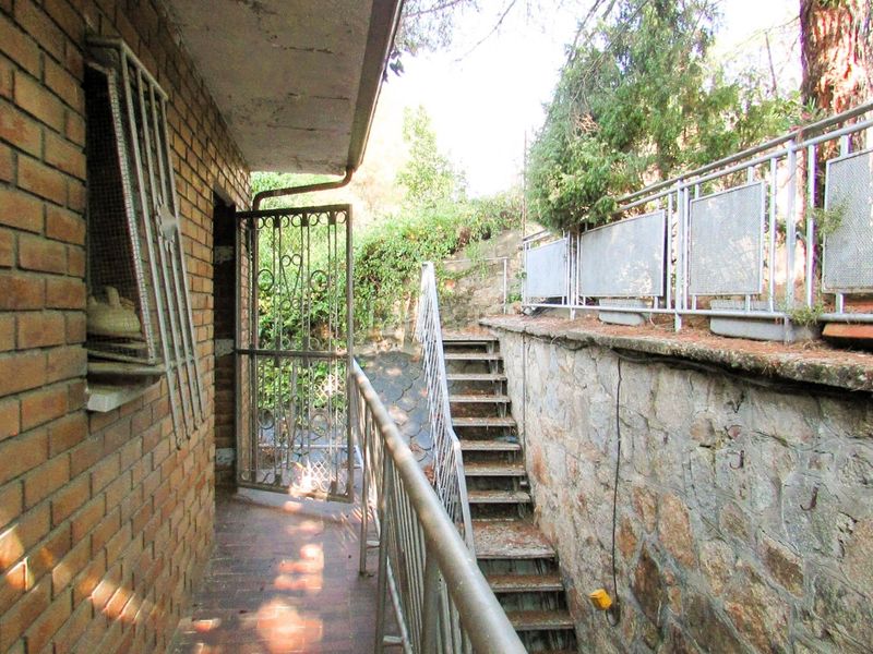 Foto 23ce38fb-ac55-4977-b009-fd7b1b32d245. Casa adossada amb calefacció aparcament piscina a Collado Mediano