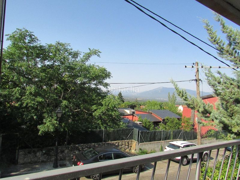Foto 581ae973-4276-424e-a078-0ff705b9318a. Casa adossada amb calefacció aparcament piscina a Collado Mediano