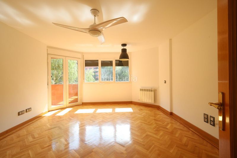 Foto 02c08ba1-f3a3-44a2-a97e-9cb04b3c1cb4. Lloguer pis amb calefacció aparcament a Ciudad Universitaria Madrid