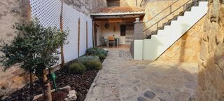 Masia a Turégano. Vivienda unifamiliar en sotosalbos,  reformada íntegramente cons