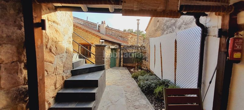 Foto ee64a89e-b45b-4d77-806e-14ae282ca8a6. Masia amb calefacció a Turégano