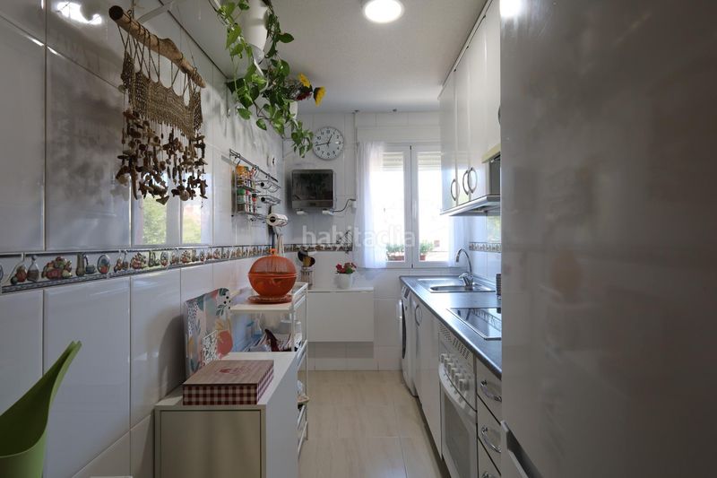 Foto 1cc86d14-aae7-498b-9f6e-0532a0024448. Flat with heating in Centro-Manguilla Escorial (El)