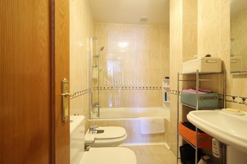 Foto 8564fec6-2b8a-4c5f-a84f-57ba90ad6480. Flat with heating in Centro-Manguilla Escorial (El)