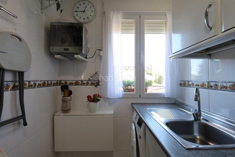 Foto a638bddf-3c4e-48d6-892a-288afa81f5a0. Flat with heating in Centro-Manguilla Escorial (El)