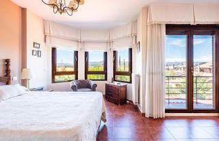 Casa adossada a Parque de la Coruña-Las Suertes