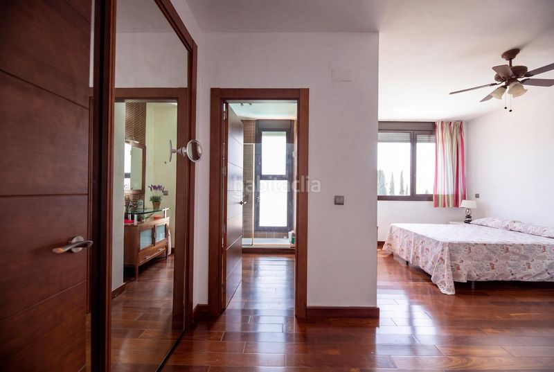 Foto 190df5f6-1de7-474b-8fb2-92f63b745abc. Chalet precioso y cómodo chalet moderno con vistas espectaculares al skyline de madrid en Torrelodones