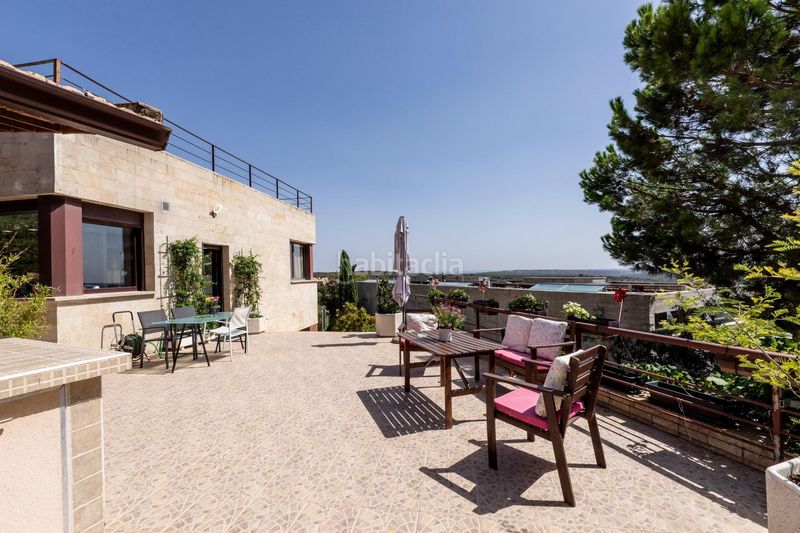 Foto 5967692f-8848-4fa1-ab2f-b0c5b17e0277. Chalet precioso y cómodo chalet moderno con vistas espectaculares al skyline de madrid en Torrelodones