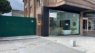 Locale commerciale in Villalba Estación