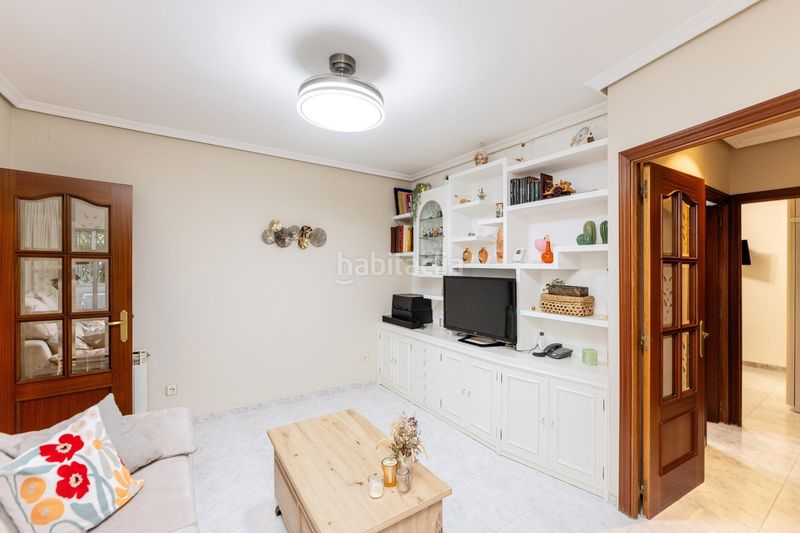 Foto 12122117-0d3b-4645-af37-a8dfde92c2f4. Pis amb calefacció piscina a Los Negrales Collado Villalba