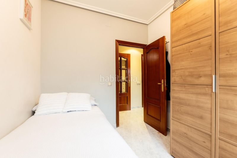 Foto b81e1e4d-1f62-4c30-987e-78f4f7f4957c. Pis amb calefacció piscina a Los Negrales Collado Villalba