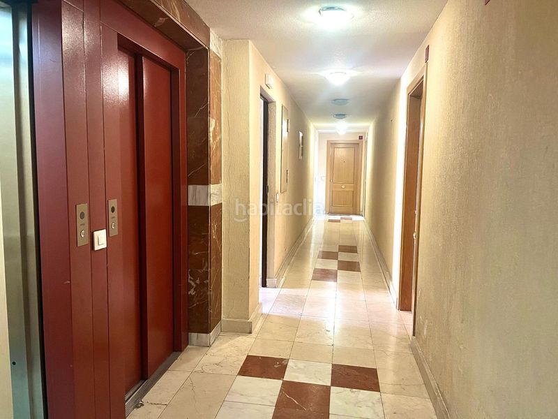Foto 9bbd9897-5090-4548-9774-745b576a3f5a. Pis amb calefacció aparcament piscina a Palomeras Sureste Madrid