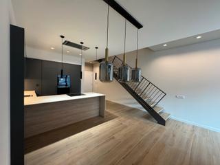 Dúplex  Carrer de bartrina. Duplex  de obra nueva