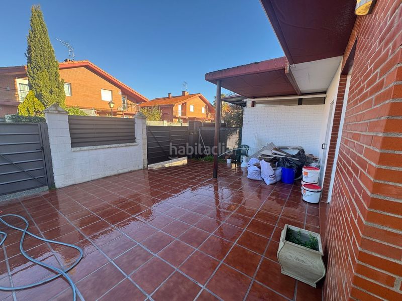 Foto 1d36447f-9469-4717-a685-80e4ead6ed6a. Xalet amb piscina a Renedo de Esgueva