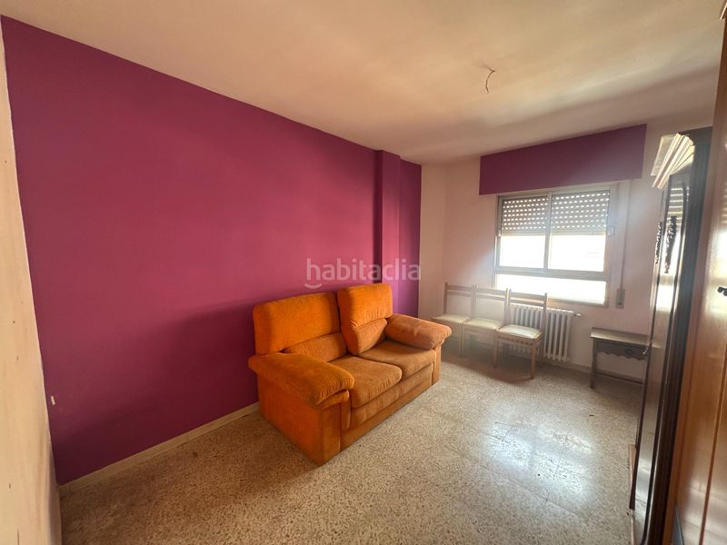 Foto d64c7a15-b804-410f-a7eb-8cc17e3faa50. Pis amb calefacció aparcament a Pajarillos Bajos Valladolid