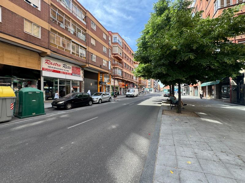 Foto f1fb317a-5660-4e5a-94b1-bcf78c204761. Pis amb calefacció aparcament a Pajarillos Bajos Valladolid