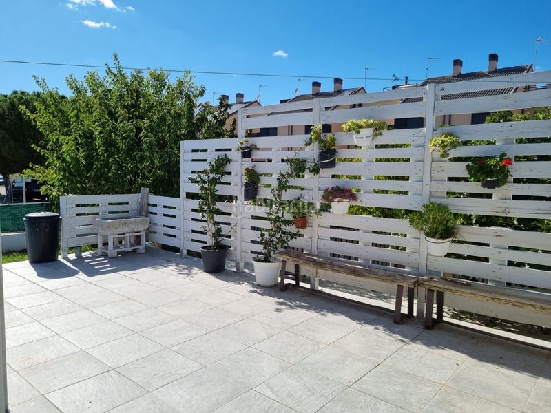 Foto 04fa8dea-a66d-4b99-b57c-6f110ecace81. Casa a schiera con riscaldamento parcheggio in Laguna de Duero