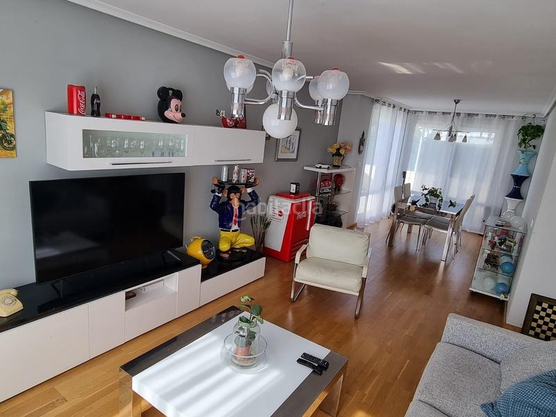 Foto 47c7cb7e-2ee8-415b-ba6f-c235c8b49972. Casa a schiera con riscaldamento parcheggio in Laguna de Duero