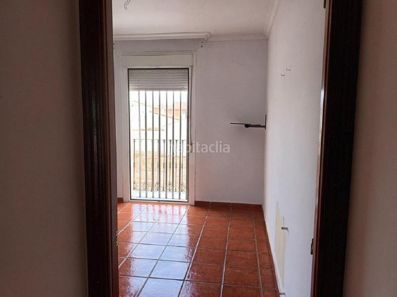 Foto 1b307d75-be4c-4518-a4c8-9685f8d586e3. Piso vivienda en venta en Valdelacalzada