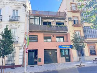 Penthouse  Calle prim. tico dplex en el centro de badajoz  calle prim