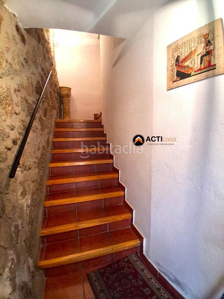Foto 4130e1c6-99ab-44c3-b0d7-2f81053e7645. Casa adossada amb calefacció aparcament a Gata