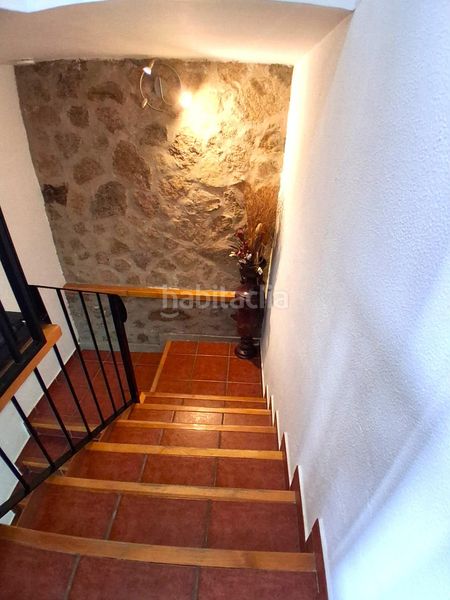 Foto 49e6d634-2294-45b8-aee8-f2478eb9f0ed. Casa adossada amb calefacció aparcament a Gata