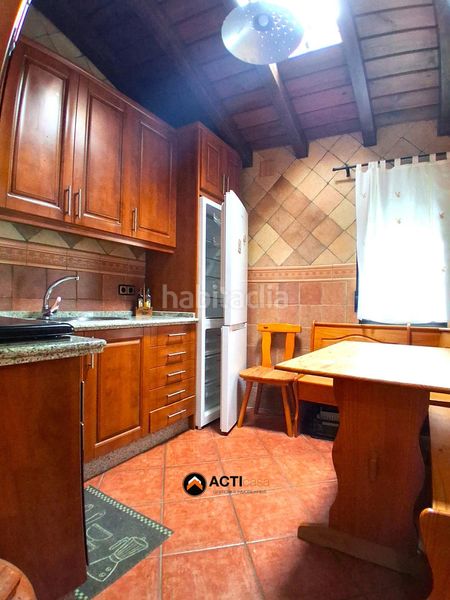 Foto f42441b4-b0a7-48f7-8996-d098a0bafdad. Casa adossada amb calefacció aparcament a Gata