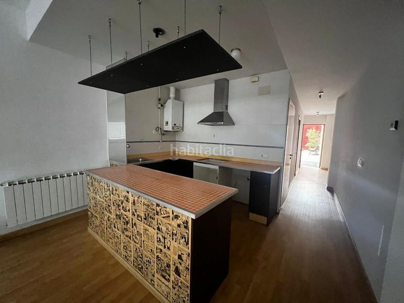 Foto c16f245a-581a-46b2-8ae9-95284e3f7cbd. Pis a Pardaleras Badajoz