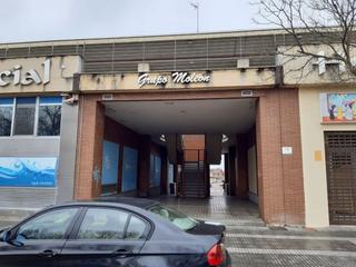 Local commercial à LUIS MOVILLA