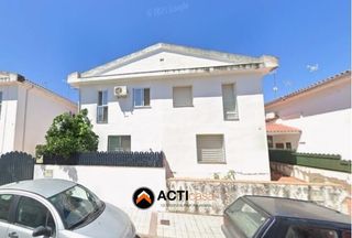 Reihenhaus in Casar de Cáceres. Casa en venta en casar de cáceres