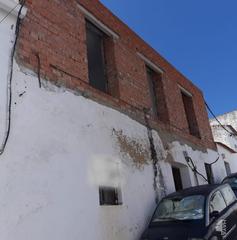 Xalet a Alconchel. Chalet adosado en venta en calle quiebra, 06131, alconchel badaj