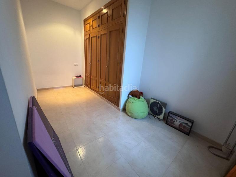 Foto 446eb7a8-916f-4ad2-bff4-cd4b2ef7c9ac. Casa amb aparcament a Carretera de Sevilla - Los Montitos Badajoz