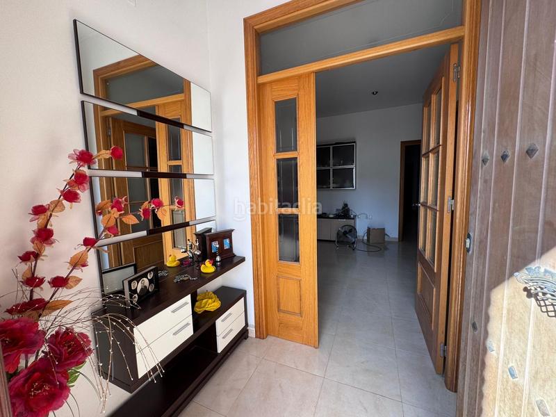 Foto 4dd5b0a8-122b-459a-8c97-f62544263b21. Casa amb aparcament a Carretera de Sevilla - Los Montitos Badajoz