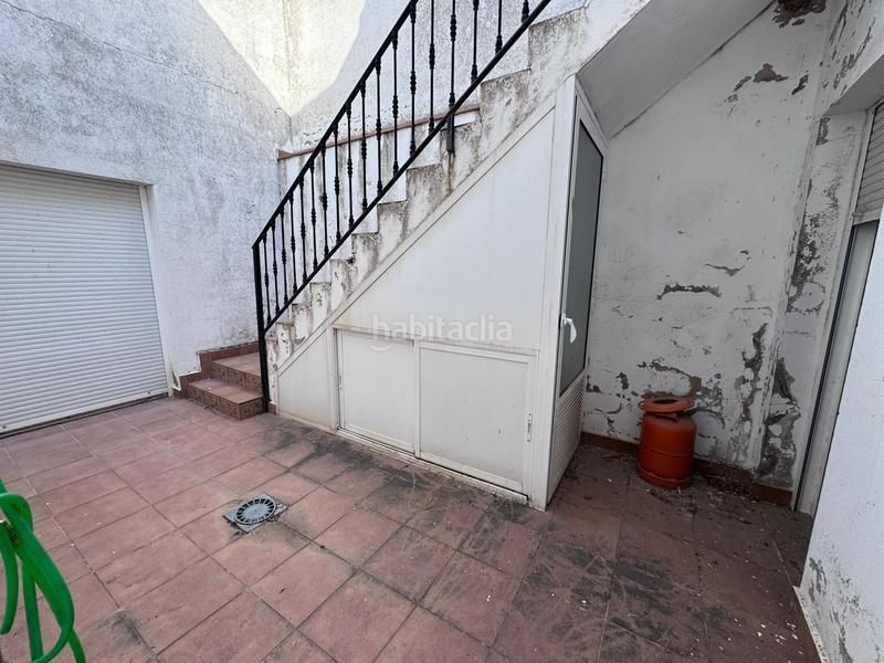 Foto e440443f-1cbb-4bf2-a9d1-441ac7c112d5. Casa amb aparcament a Carretera de Sevilla - Los Montitos Badajoz