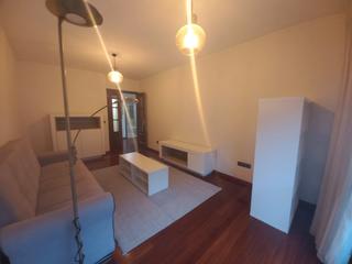 Miete Etagenwohnung in Rúa xaquín lorenzo 10. Alquiler piso en milladoiro