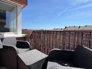 Flat  San martin abendañoko plaza. Un hogar donde desearás que cada día empiece... y nunca termine.