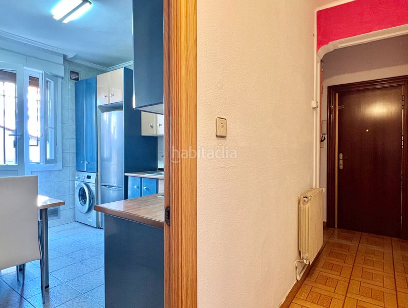 Foto ab13928e-1d07-49b8-85fa-329db98a1310. Pis amb calefacció a Adurtza Vitoria - Gasteiz