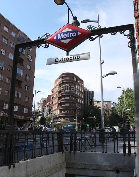 Foto 597972b8-4a7b-410e-9146-4373791f1d87. Piso inversor / alta demanda: reformado + luz (se) + finca renovada en Madrid