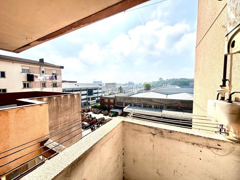 Foto 0e5a7d1f-dad0-4f03-b718-f1abb1185b48. Piso  en venta en Muriedas Camargo