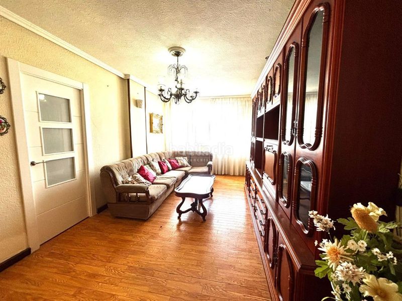 Foto a8cc6c3d-bcbb-4bed-9228-8d9d1bc09c12. Piso  en venta en Muriedas Camargo