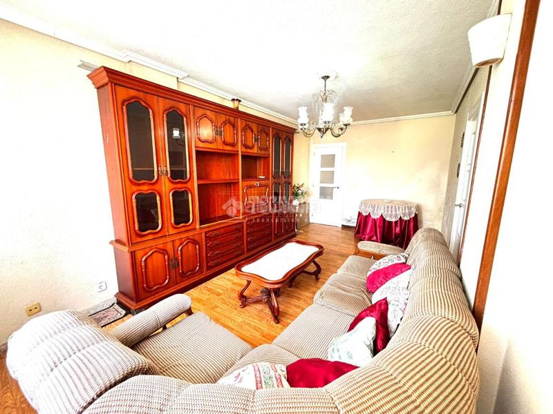 Foto e58129de-5635-4a0c-bce6-bde082dc82cc. Piso  en venta en Muriedas Camargo