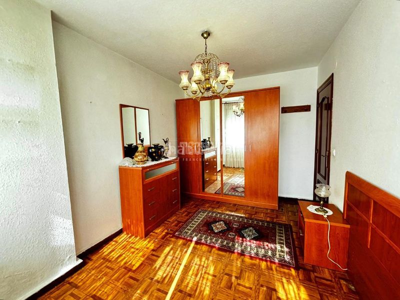 Foto 3a59f244-ab72-4d26-a492-24bf6683df72. Piso  en venta en Muriedas Camargo