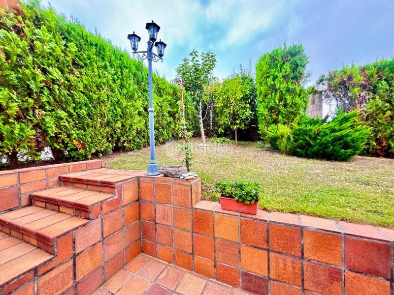 Foto 6a93a8f0-a041-412b-bfb1-9b30cbed4d0a. Casa aparellada a Muriedas Camargo
